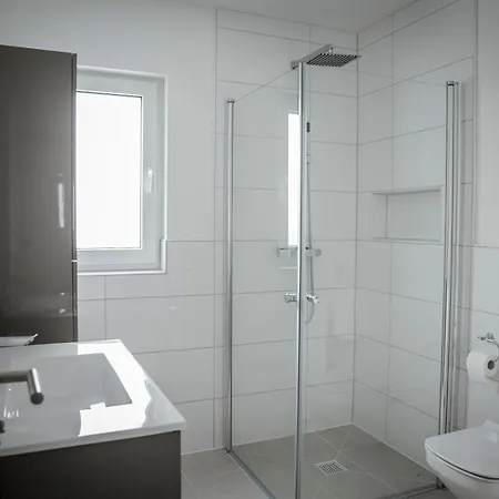 Oswald Apartment